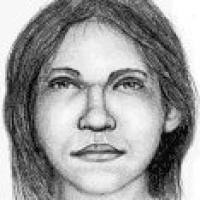#JaneDoe was found wrapped up in sheets. She was bound with 2 ropes, one white and the other purple to a sunshade stand in Frankfurt #GERMANY in 2001