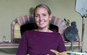 Beloved AMY HILLYARD has been missing from Oakland, California since March 25, 2026.  She may have gotten lost while hiking.