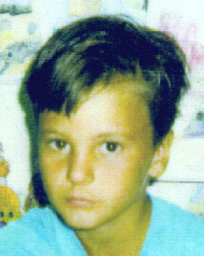 SCOTT ECHOLS has been missing from Muscoy, CA since July 27, 1992 after a myterious knock the door of his family's residence...............